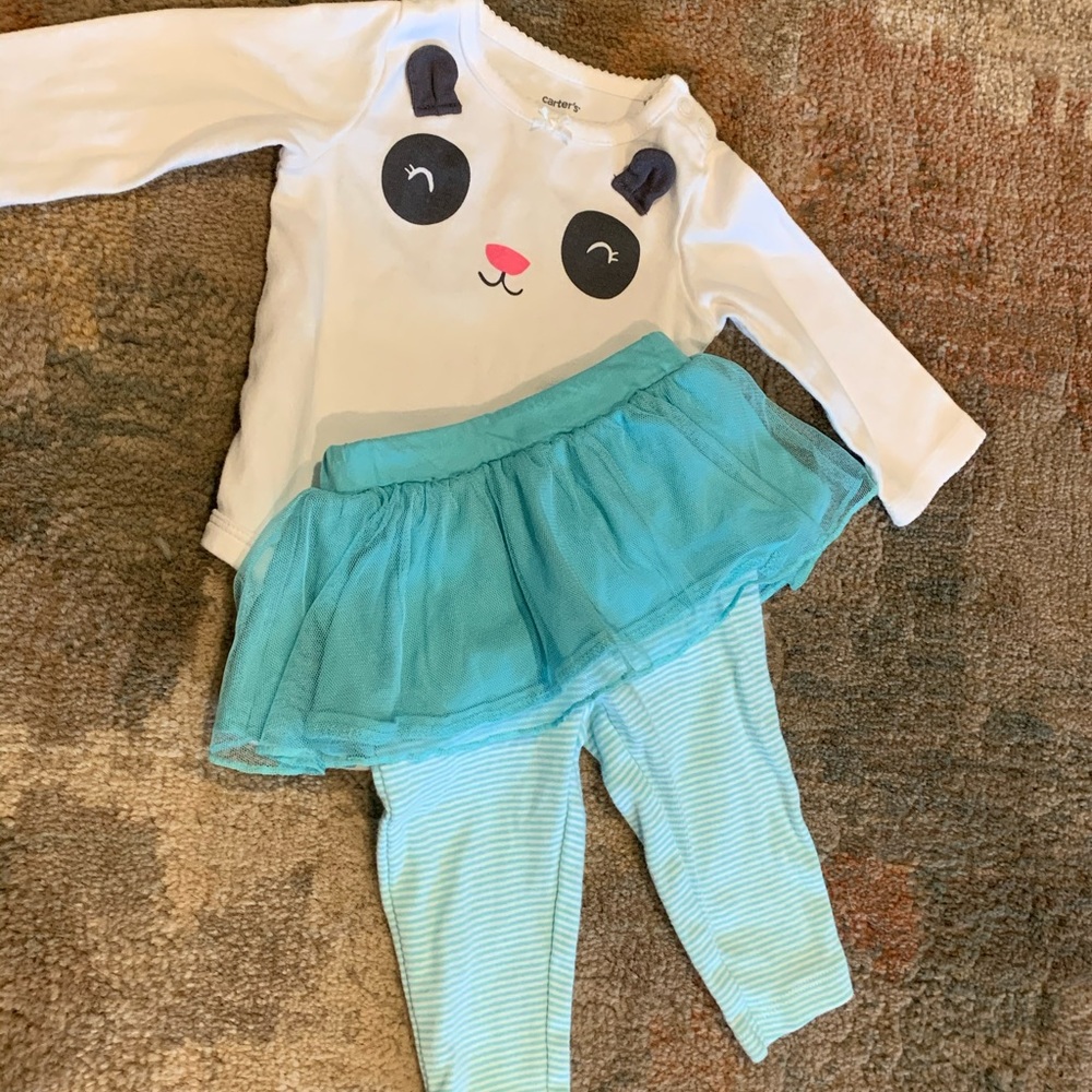 4/$12 carter’s panda matching skirty set